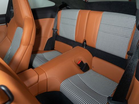 Used 2023 Porsche 911 Sport Classic image 41