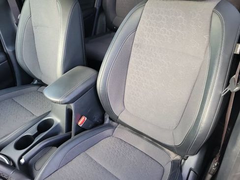 Certified 2025 Kia Seltos S AWD/4WD image 11