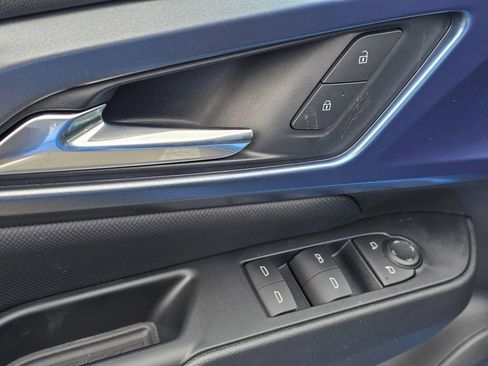 New 2026 Chevrolet Equinox EV LT image 21