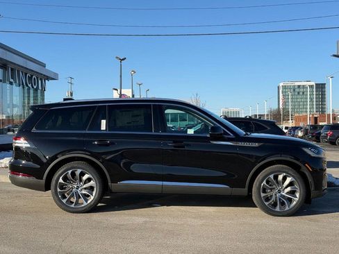 New 2026 Lincoln Aviator Reserve image 2