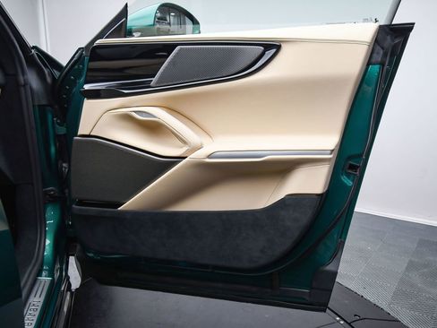 Certified 2025 Ferrari Purosangue image 50