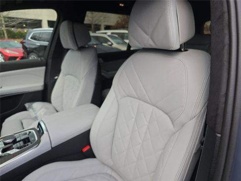 New 2026 BMW X7 xDrive40i image 21