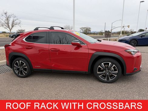 Used 2022 Lexus UX 250h w/ Accessory Package (Z2) image 8