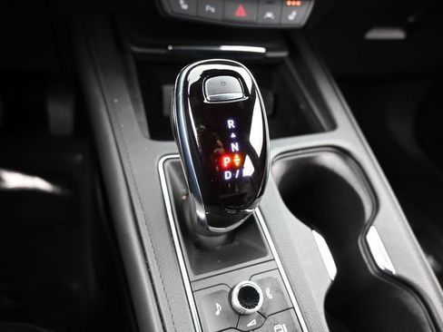 Used 2024 Cadillac XT4 Luxury w/ Cold Weather Package image 29