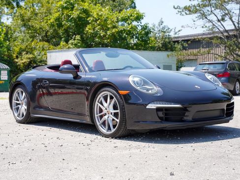 Used 2014 Porsche 911 Carrera 4S AWD/4WD image 13