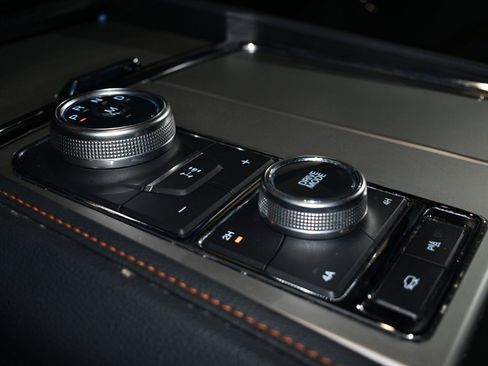 Used 2024 Ford Expedition Timberline image 39