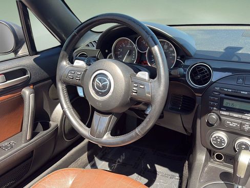 Used 2013 MAZDA MX-5 Miata Grand Touring w/ Premium Pkg RWD image 15