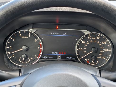 Used 2023 Nissan Altima 2.5 SV FWD image 25