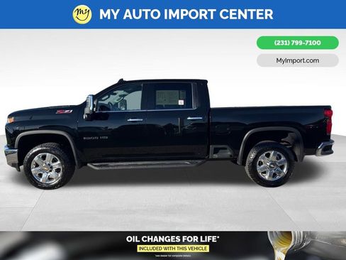 Used 2023 Chevrolet Silverado 2500 LTZ w/ LTZ Plus Package image 4
