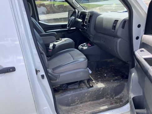 Used 2017 Nissan NV 2500 S w/ Power Basic Package RWD image 11