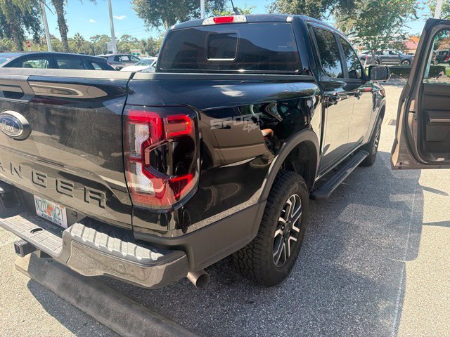 Used 2025 Ford Ranger Lariat AWD/4WD image 8