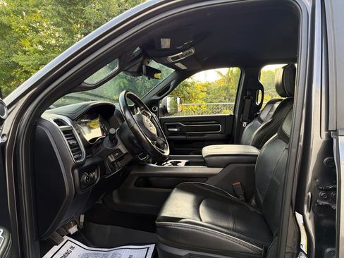 Used 2021 RAM 2500 4x4 Mega Cab Laramie image 24