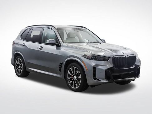 New 2026 BMW X5 xDrive40i w/ M Sport Package AWD/4WD image 7