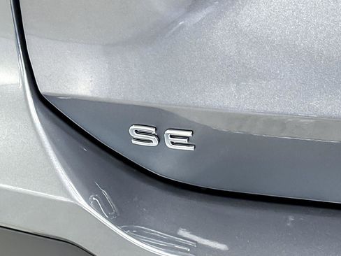 New 2026 Volkswagen Tiguan SE image 25