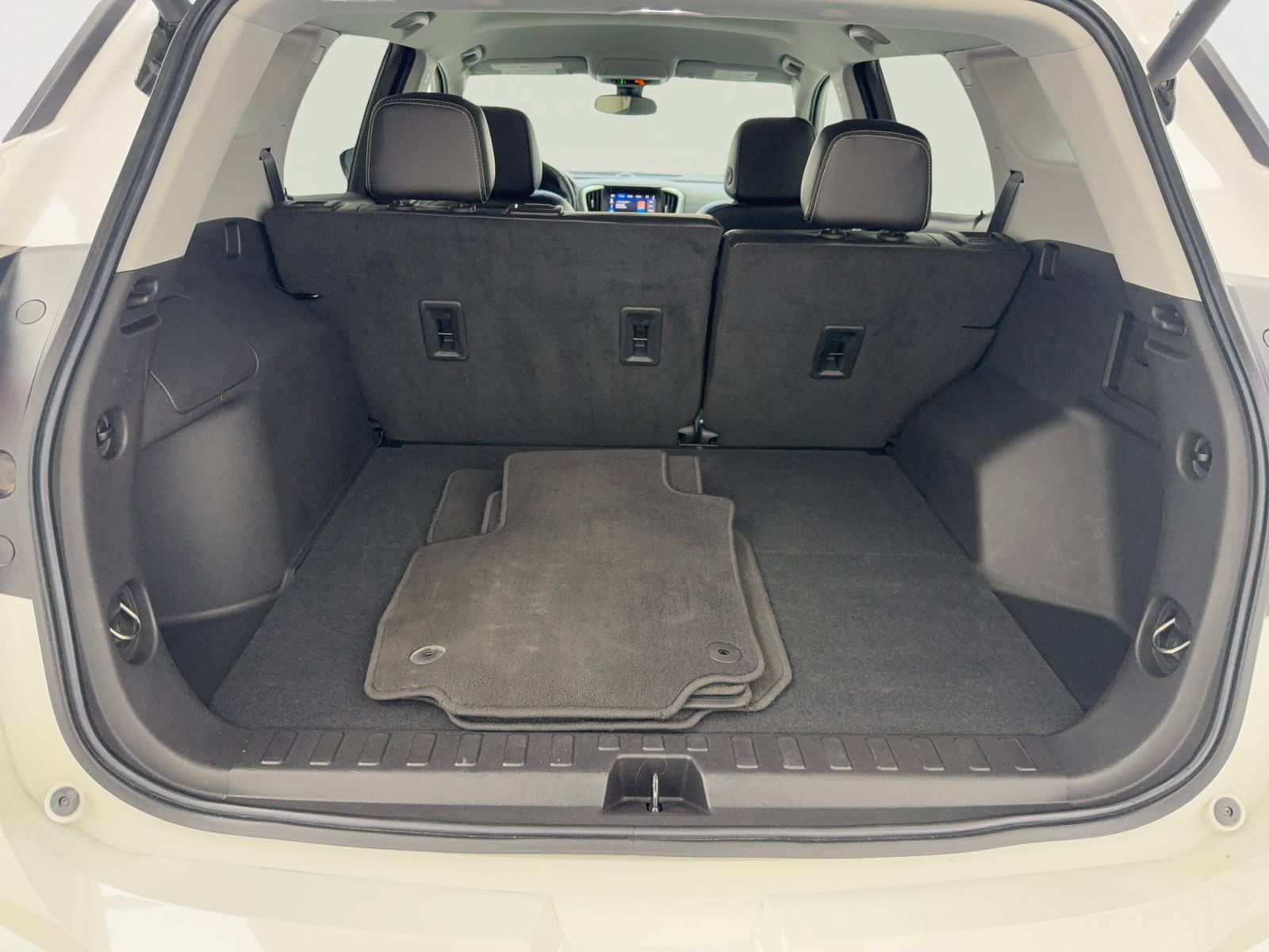 Used 2024 GMC Terrain SLT FWD image 58