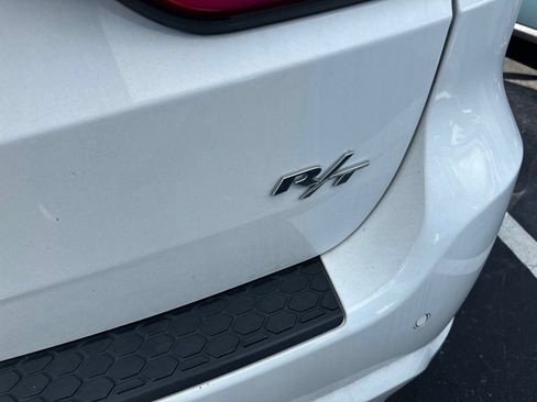 Used 2022 Dodge Durango R/T RWD image 7