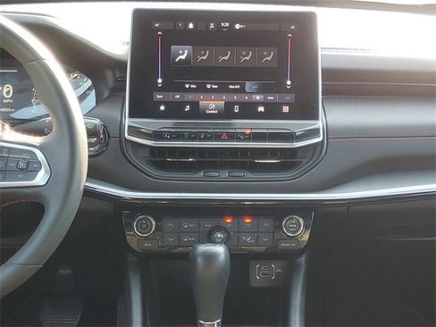 Used 2023 Jeep Compass Trailhawk image 28