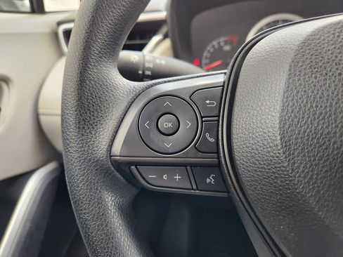 Used 2022 Toyota Corolla Cross L FWD image 27