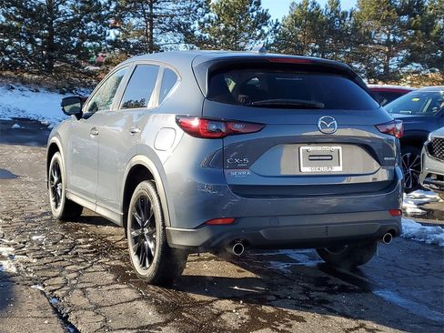 Used 2023 MAZDA CX-5 Carbon Edition image 2