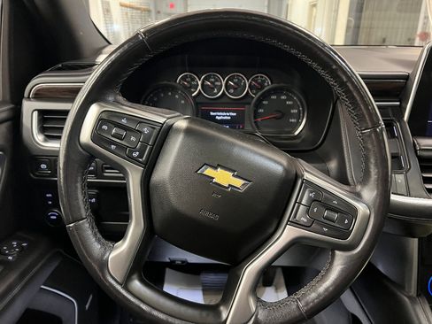 Used 2021 Chevrolet Tahoe LT w/ Luxury Package AWD/4WD image 12