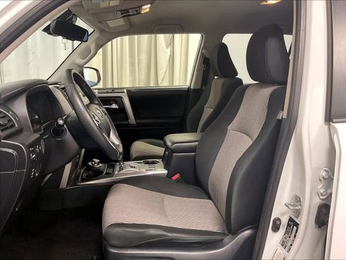 Used 2024 Toyota 4Runner SR5 image 10