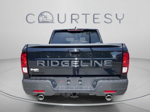New 2026 Honda Ridgeline Black Edition image 6