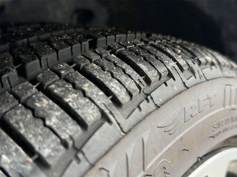 Used 2022 MINI Cooper S image 23