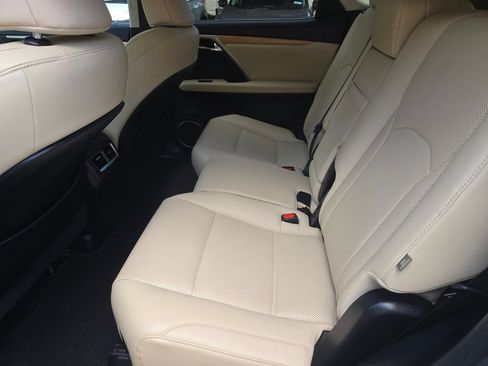 Used 2022 Lexus RX 350L FWD w/ Premium Package image 14