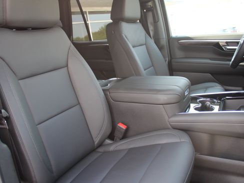 New 2026 Chevrolet Tahoe LT w/ Comfort Package AWD/4WD image 15