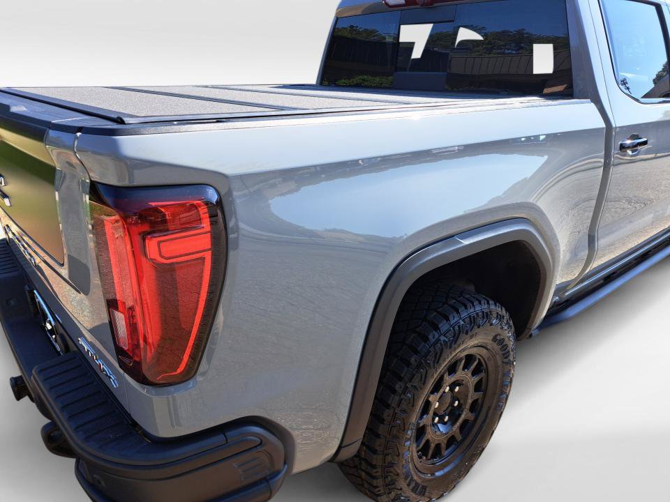 Used 2024 GMC Sierra 1500 AT4X w/ AT4X AEV Edition AWD/4WD image 18