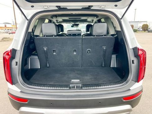 Used 2020 Kia Telluride S image 11