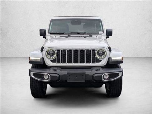 New 2026 Jeep Wrangler Unlimited Sahara AWD/4WD image 5