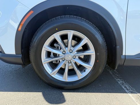 Used 2024 Honda CR-V EX image 11