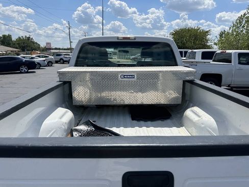 Used 2016 Ford F250 XL w/ XL Appearance Package AWD/4WD image 9