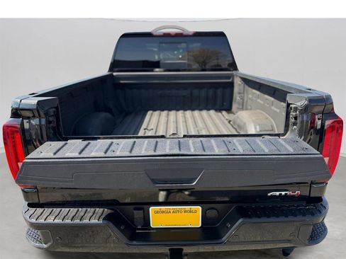 Used 2022 GMC Sierra 2500 AT4 w/ AT4 Preferred Package image 21