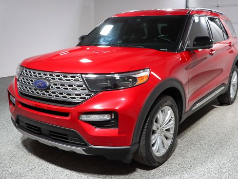 Used 2020 Ford Explorer Limited w/ Class III Trailer Tow Package image 33