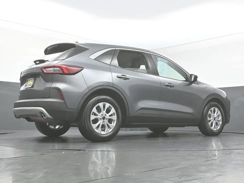 Used 2023 Ford Escape Active FWD image 40