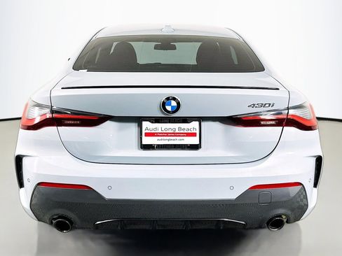 Used 2024 BMW 430i Coupe w/ M Sport Package RWD image 3