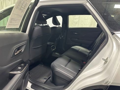 Used 2025 Toyota Crown Signia image 46