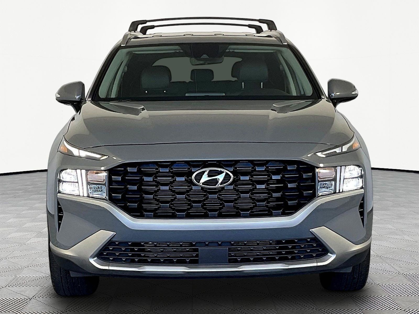 Used 2023 Hyundai Santa Fe SEL AWD/4WD image 2
