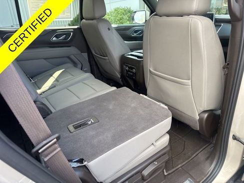 Used 2023 Chevrolet Tahoe Z71 w/ Z71 Off-Road Package AWD/4WD image 28