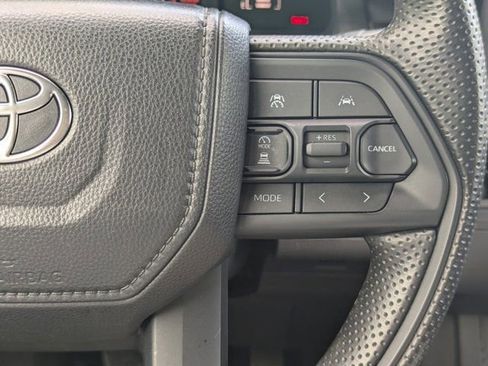 Used 2024 Toyota Tacoma SR5 AWD/4WD image 22