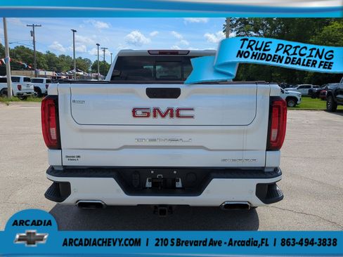 Used 2019 GMC Sierra 1500 Denali w/ Denali Ultimate Package AWD/4WD image 5