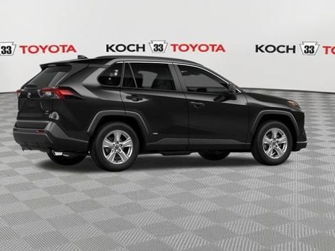 New 2025 Toyota RAV4 LE image 12