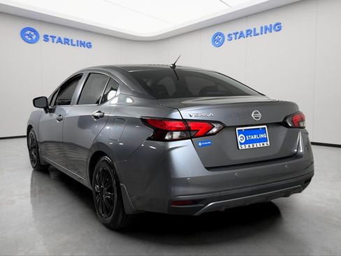 Used 2020 Nissan Versa S FWD image 6