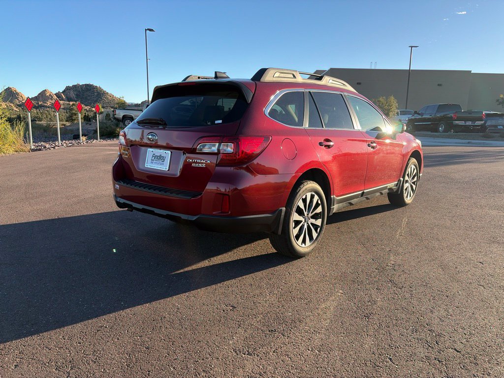 Used 2016 Subaru Outback 2.5i Limited AWD/4WD image 4