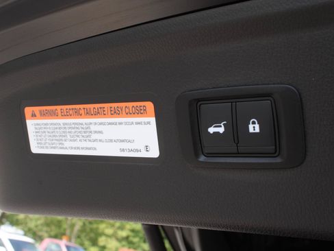 Used 2025 Mitsubishi Eclipse Cross SEL AWD/4WD image 10