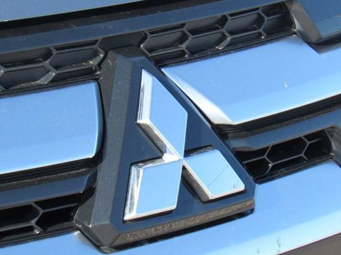 New 2026 Mitsubishi Outlander Sport SEL AWD/4WD image 10