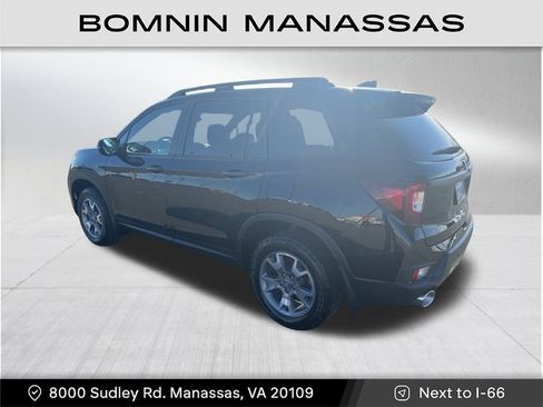 Used 2022 Honda Passport TrailSport image 2