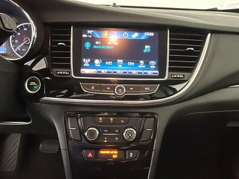 Used 2019 Buick Encore Preferred AWD/4WD image 27
